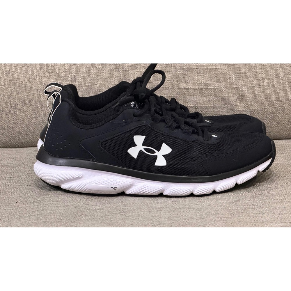 Under Armour Mens sz 10 Charged Assert 9 Running Shoes Black White Athletic